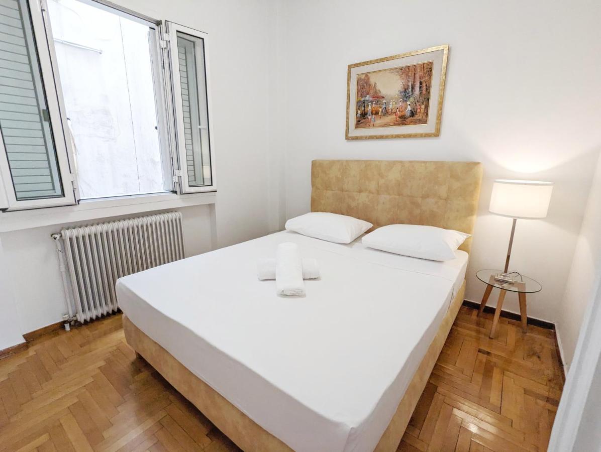 Victroria Grand Palace Apartment Athen Eksteriør bilde